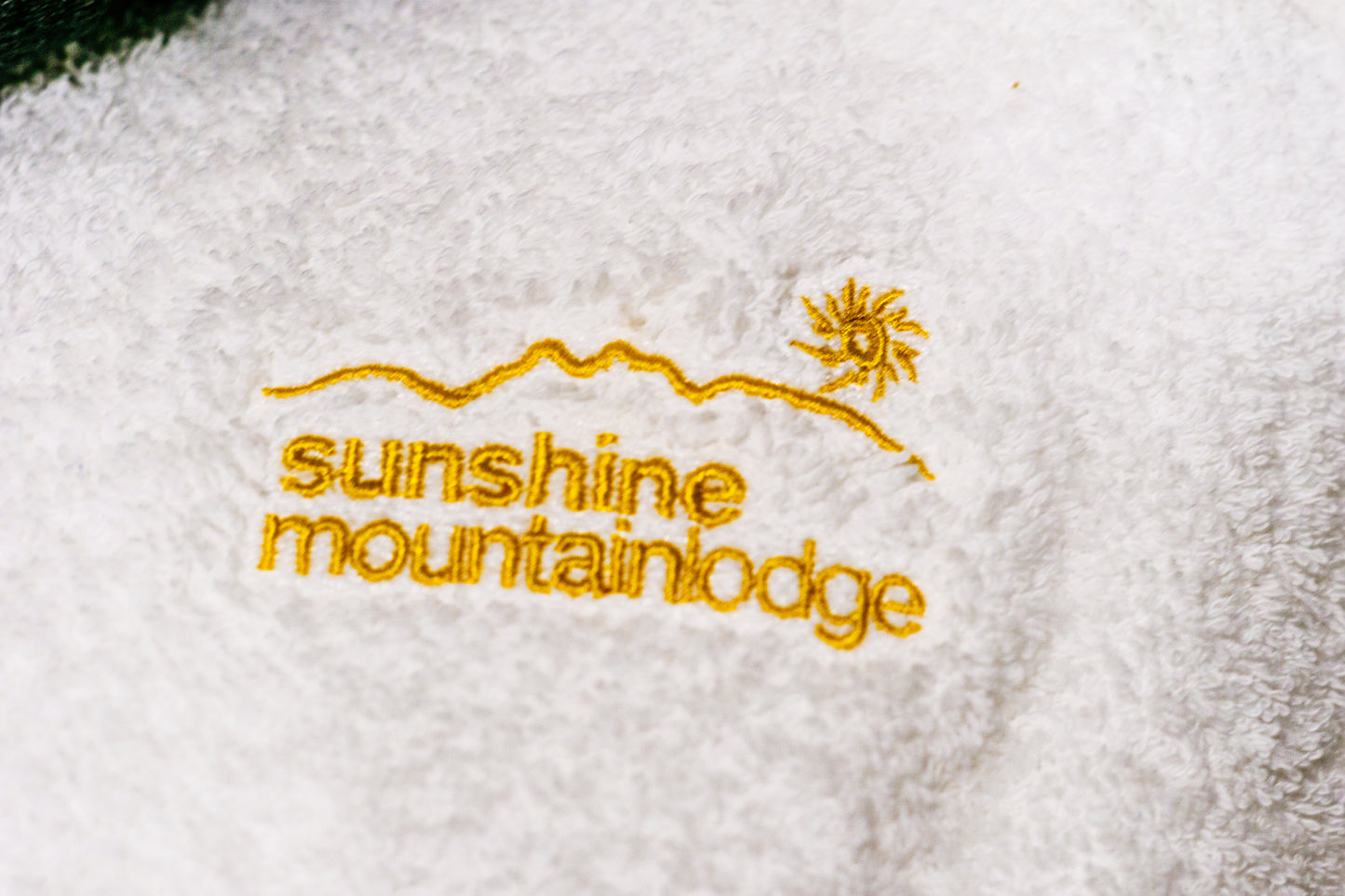 Sunshine Mountain Lodge GL Terry Robe